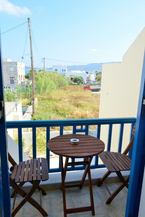 Finikas Studios Adamantas  Exterior photo